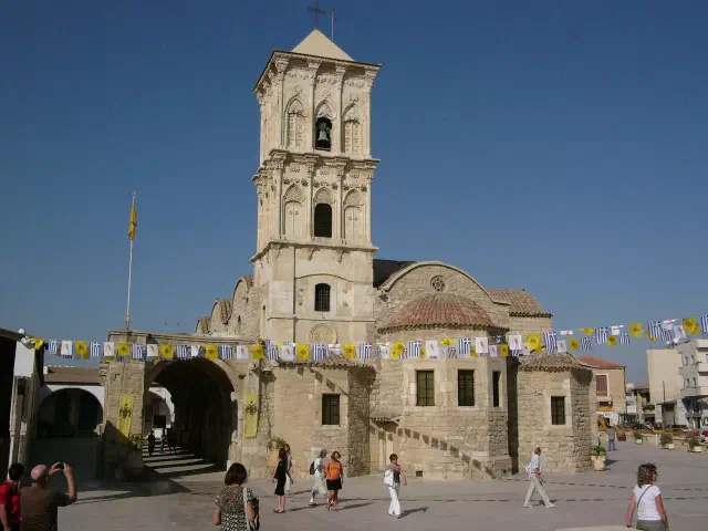 De Agios Lazaros-kerk in het centrum van Larnaca De Agios Lazaros-kerk in het centrum van Larnaca